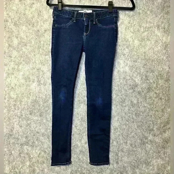 Hollister Women’s Skinny Jeans - Size 1 Short - Picture 1 of 4